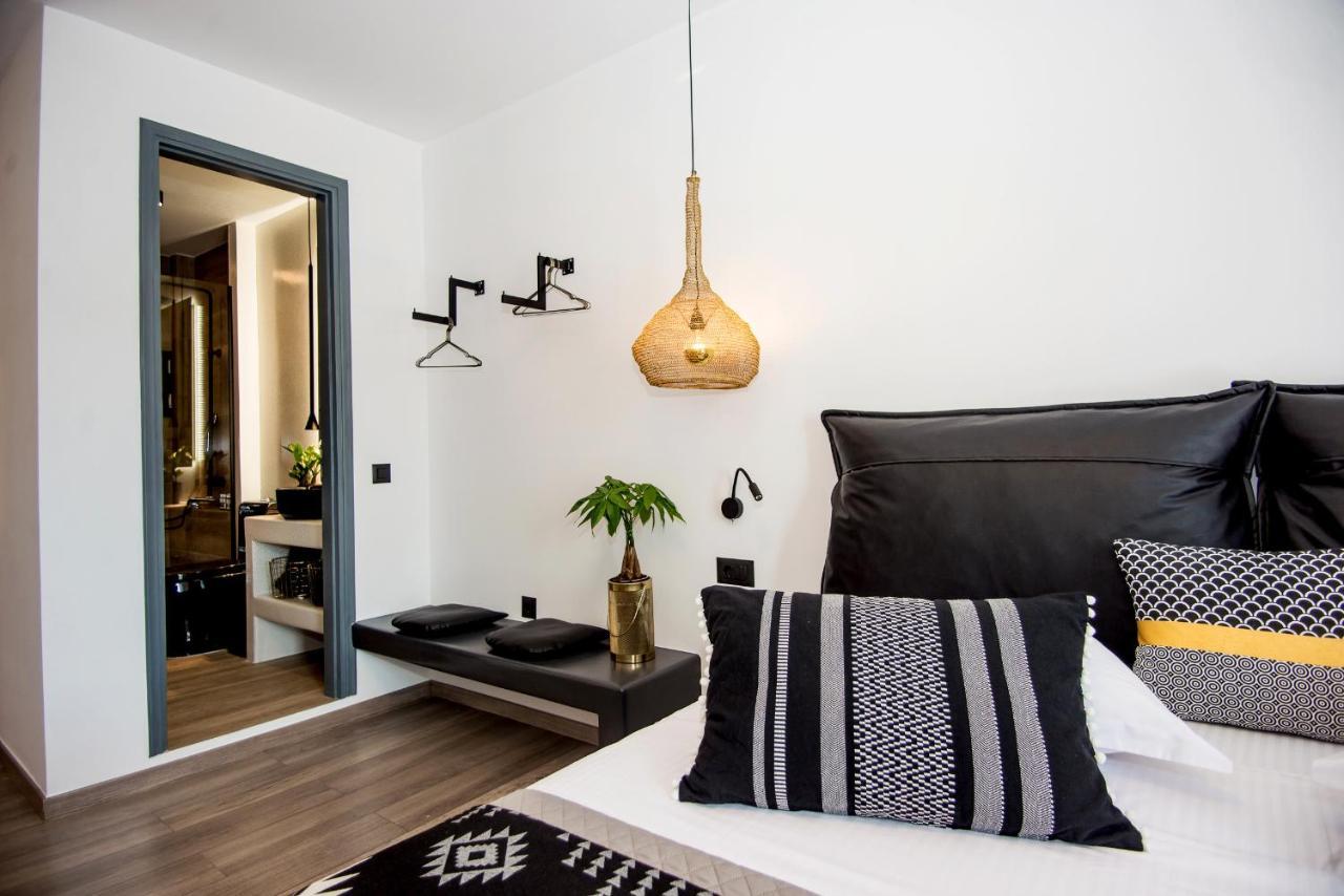 A & B Minimal Suite Ιι With Sea View In Argostoli Luaran gambar